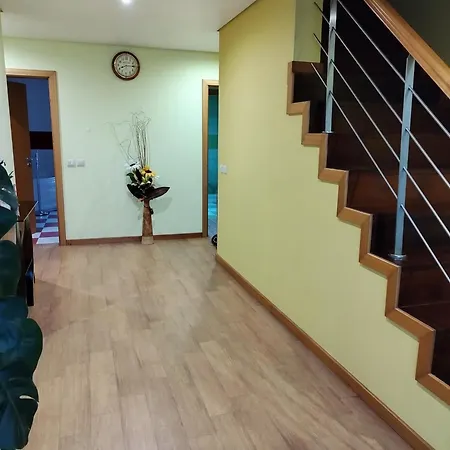 Moradia Com Piscina بونتي دي ليما
